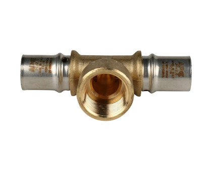Тройник-переходник Stout с внутренней резьбой 20х3/4"х20 для металлопластиковых труб, прессовой